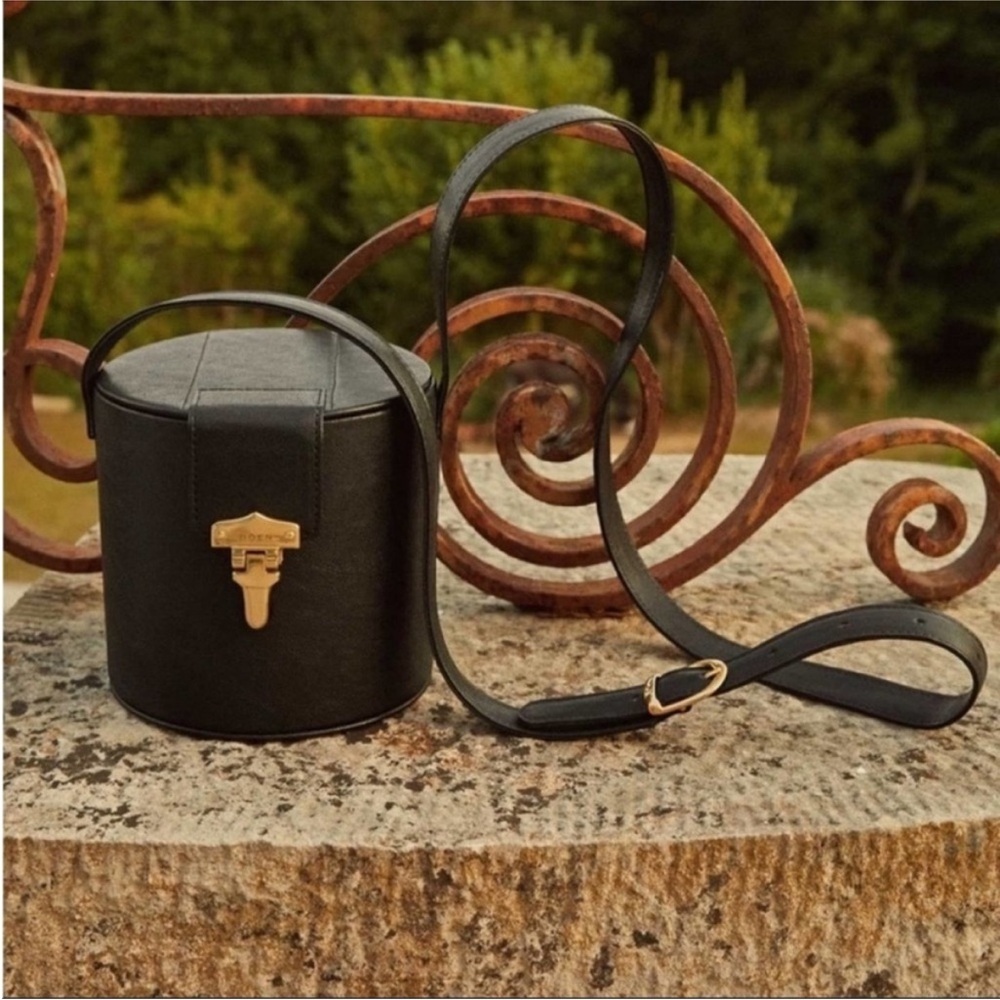 Doen Sylvie black Leather Cylinder Crossbody Bag
